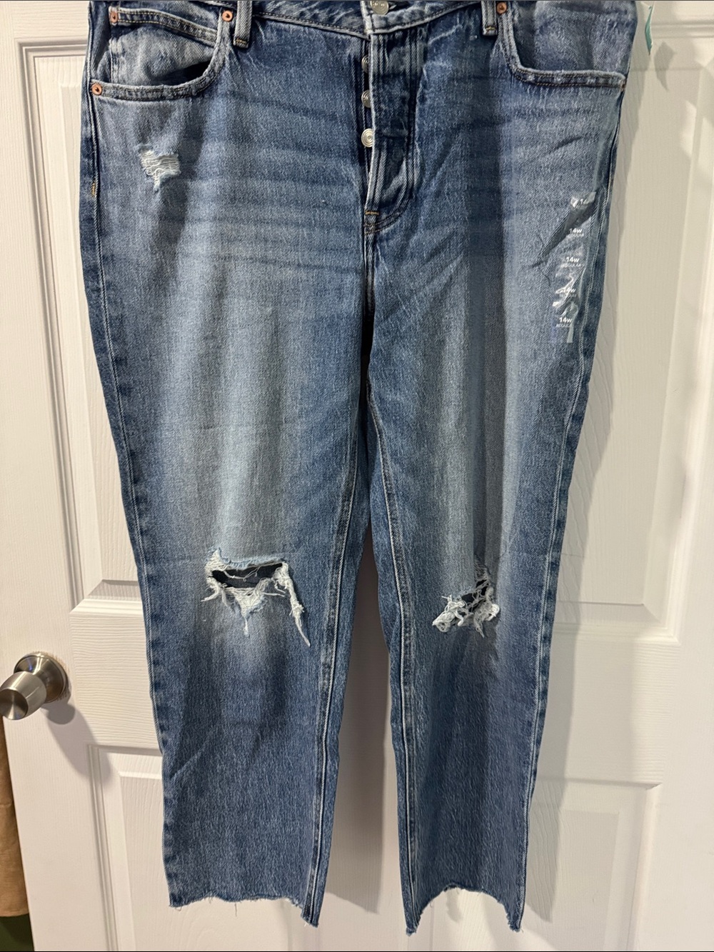 Maurices Distressed Ankle Crop Jeans — Medium Wash Blue